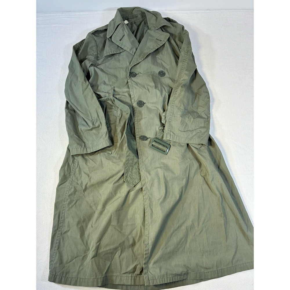 Vintage 1969 US Military Raincoat Mens 34R Army Green Quarpel Rolane Sportswear